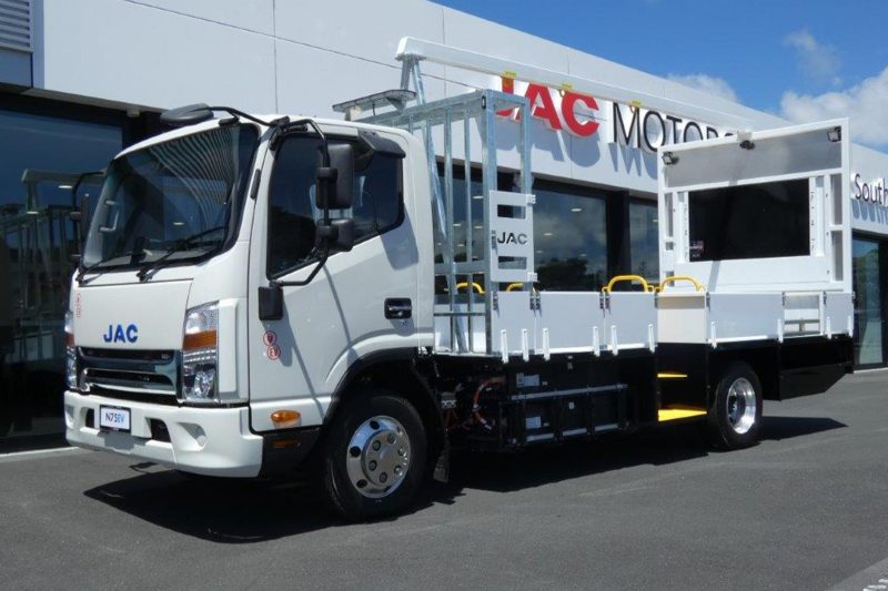 JAC-EV-Truck-Traffic-Management-800×533